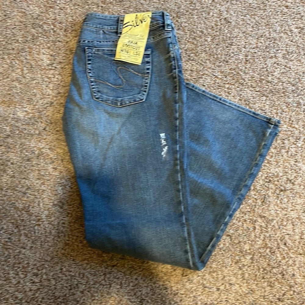 Women’s Silver jeans, 36x34, original fit, Julia, bootcut, NWT